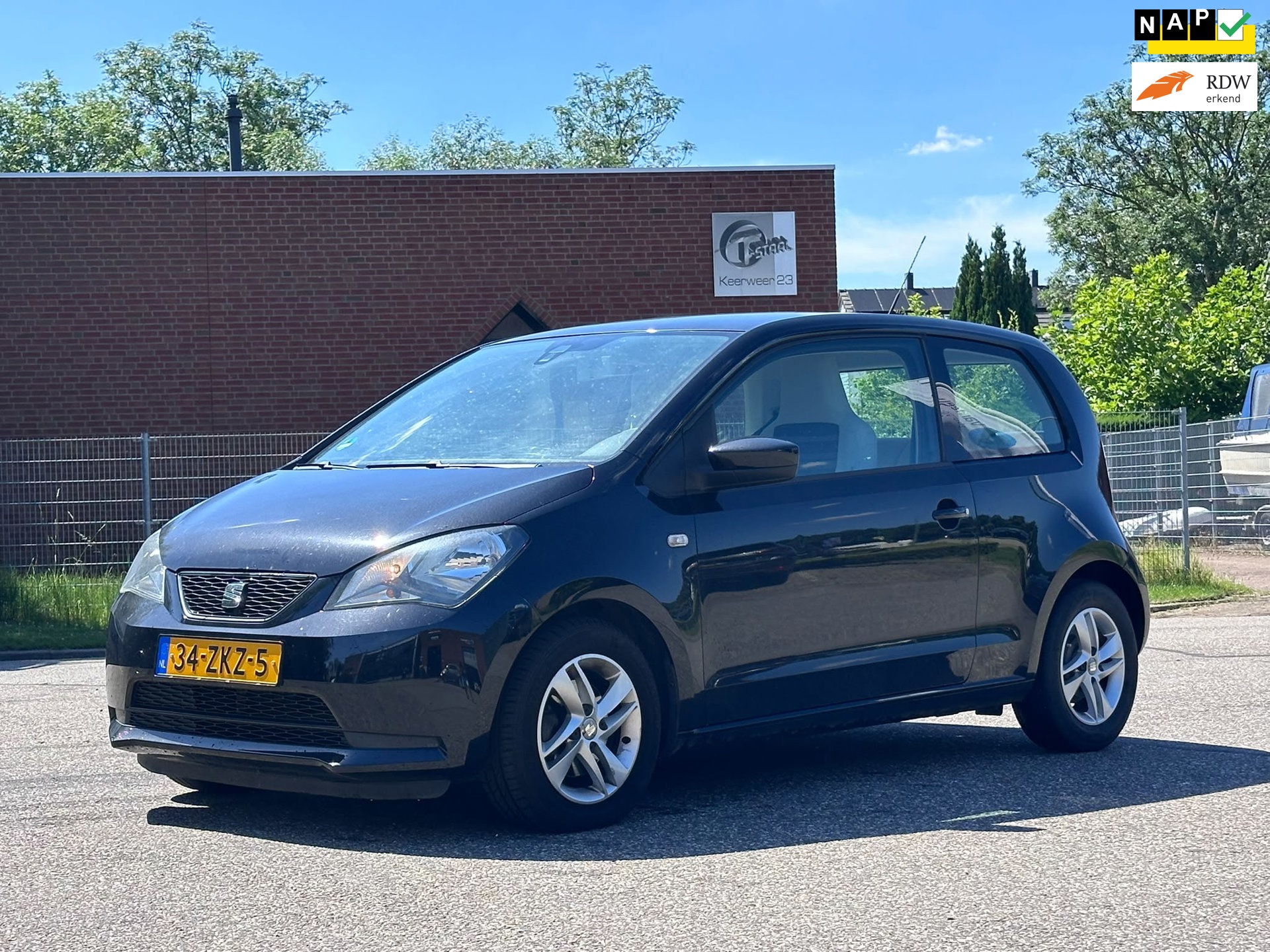 Seat Mii 1.0 Style Chic Navigatie*Airco*LM velgen*NAP*Dealer onderhouden*2e eigenaar*