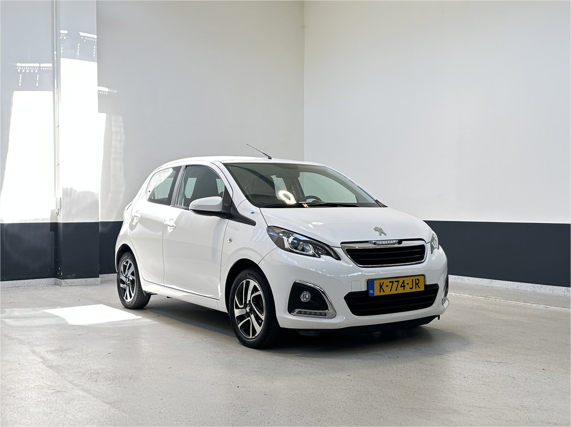 Peugeot 108 1.0 e-VTi Allure | NL | 1 Eig | Apple Carplay/ Andorid auto | Camera | Lm velgen |