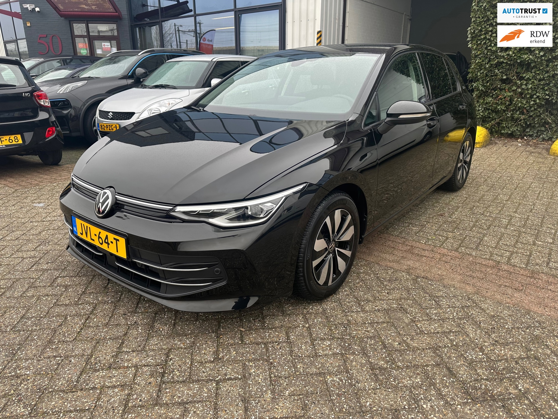 Volkswagen GOLF 1.5 eTSI Life Edition,LED,Camera,App Connect