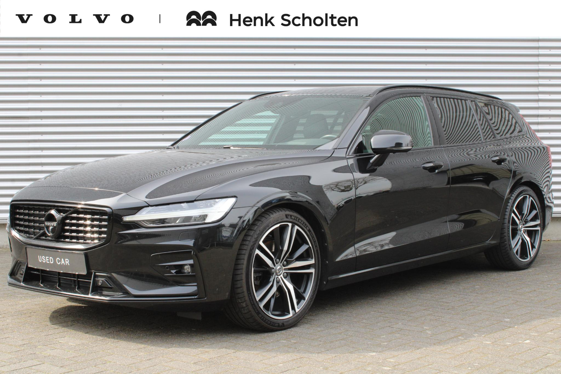 Volvo V60 B3 Automaat R-Design |