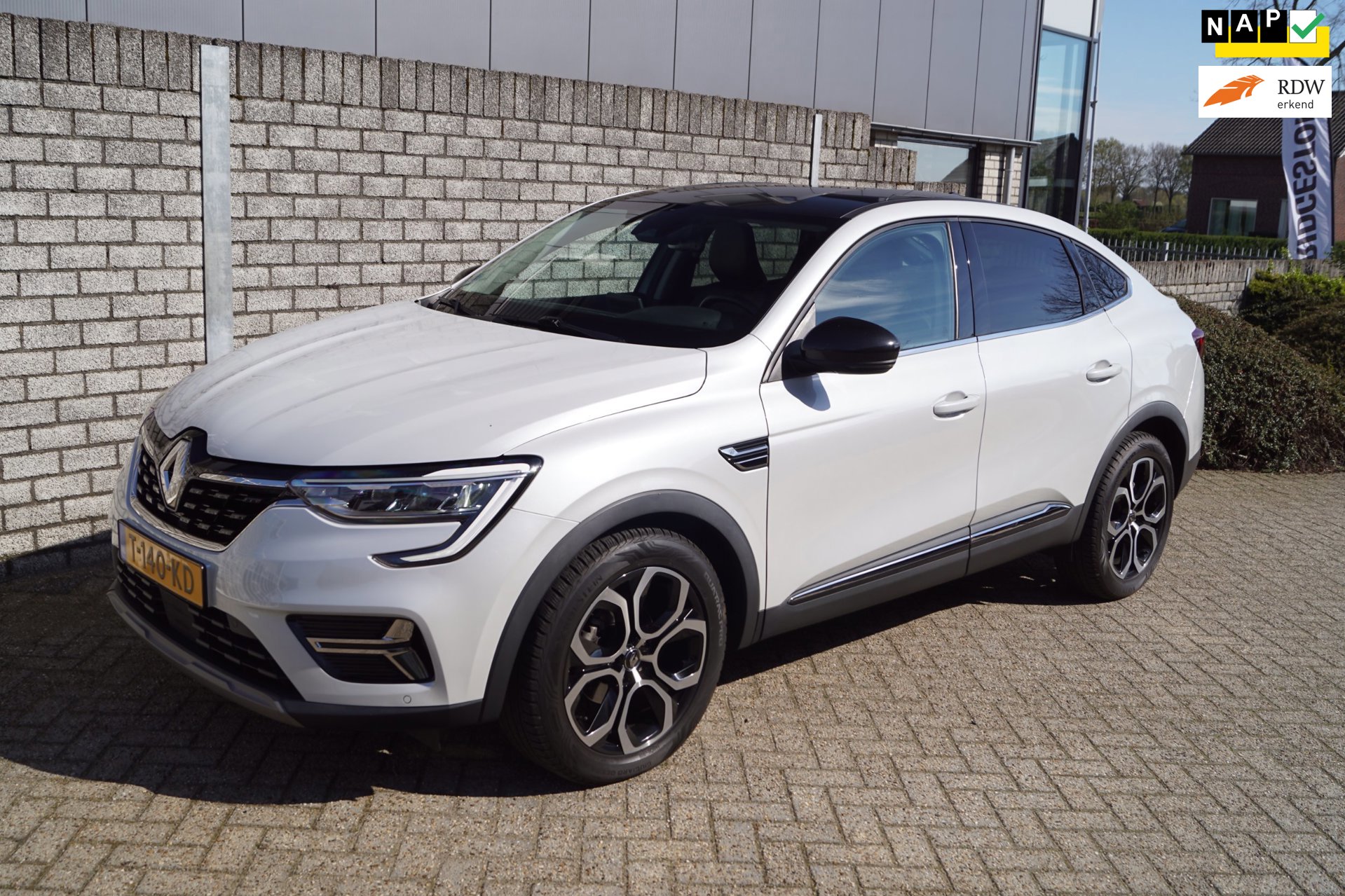 Renault Arkana 1.3 Mild Hybrid 160 PK Techno Autom Half Leder Sportst Navi Camera Clima Apple Carplay Cruise 2x PDC LMV Trekh ENZ