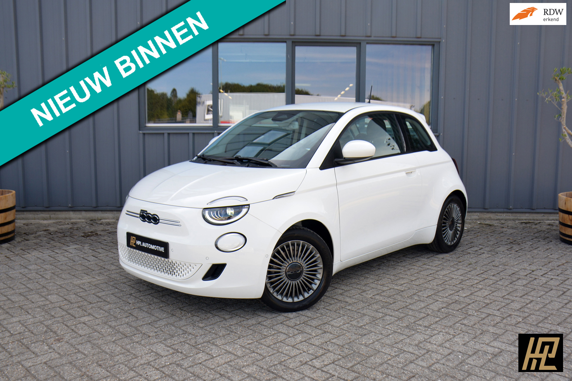 Fiat 500 3+1 Icon 42 kWh * Carplay/Android * Camera * SoH 93% * Zeer mooi