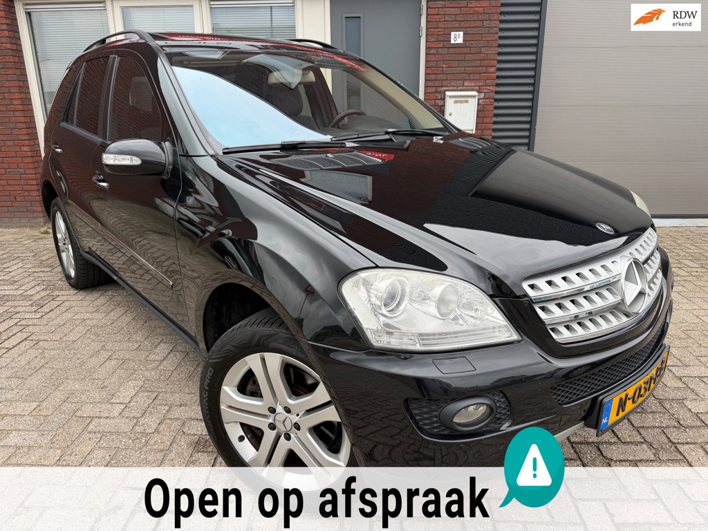 Mercedes-Benz M-klasse 500 / Pano / Leder / Navi / PDC / Clima / Cruise / LM / AMG