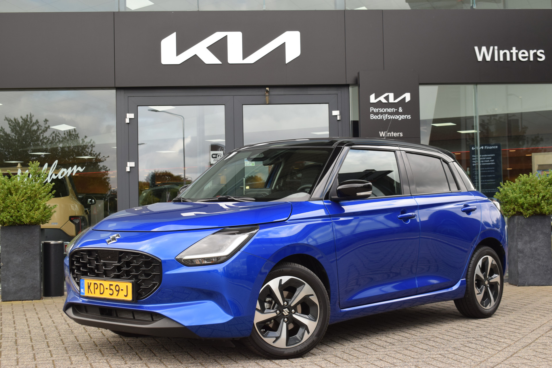 Suzuki Swift 1.2 Style Smart Hybrid