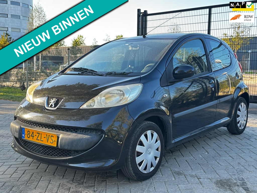 Peugeot 107 1.0-12V XS
