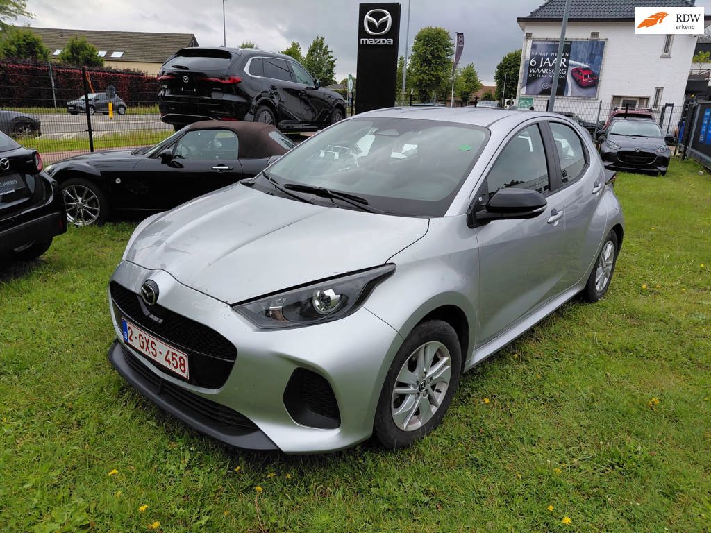 Mazda 2 Hybrid 1.5 Centre-line , zelfde fabriek als Toyota Yaris