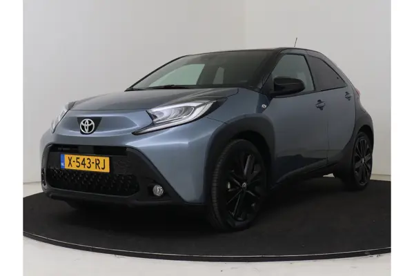 1.0 Vvt-I S-Cvt Premium Automaat