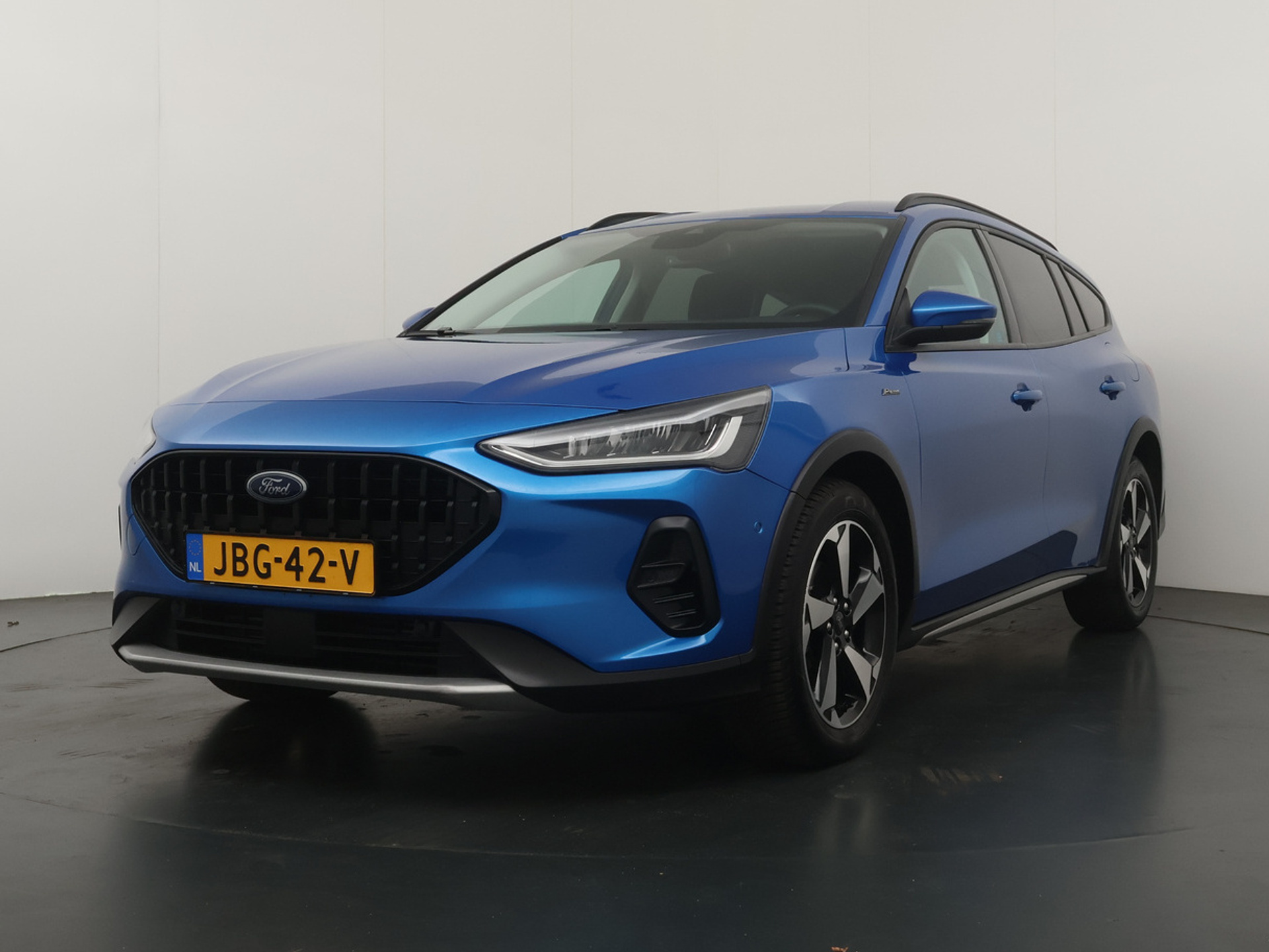 Ford Focus 1.0 EcoBoost Hybrid Active X