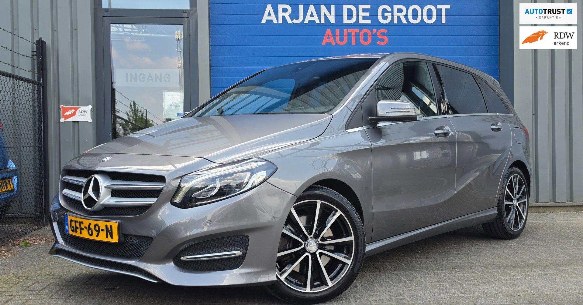 Mercedes-Benz B-klasse 250 Ambition Navi Cruise 18" Velgen Zeer mooi!