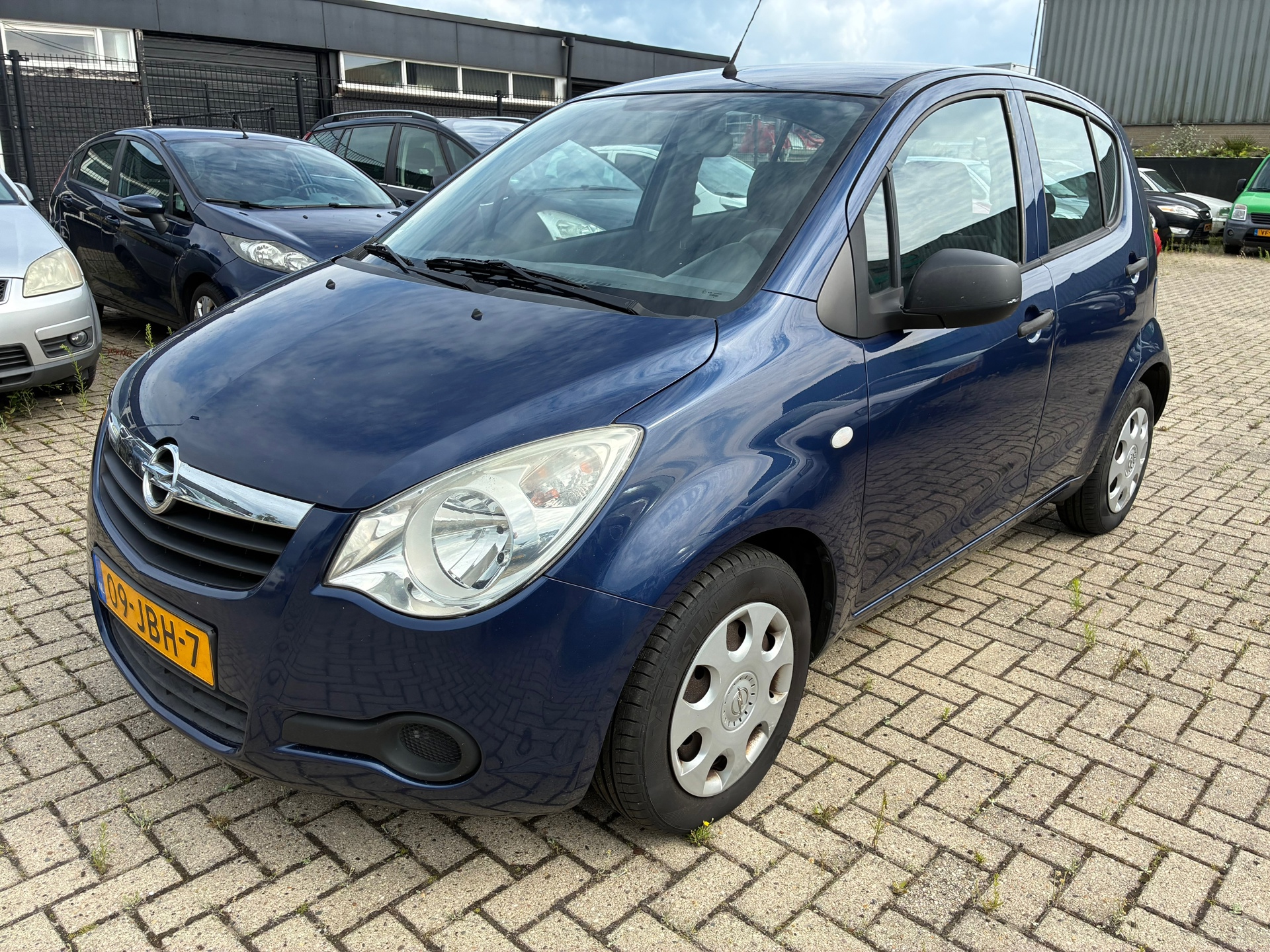Opel Agila 1.0 Essentia