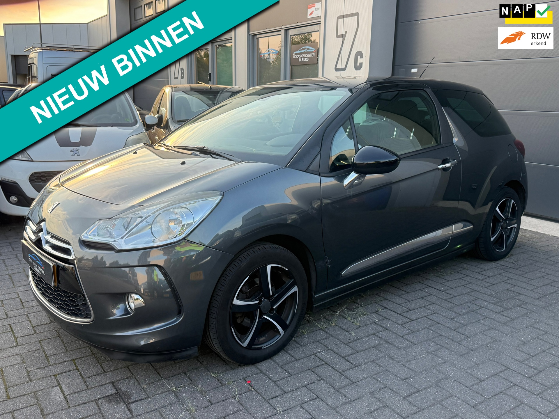 Citroën DS3 1.2 VTi AIRCO | CRUISE | ELEKTR PAKKET | GROOT SCHERM |