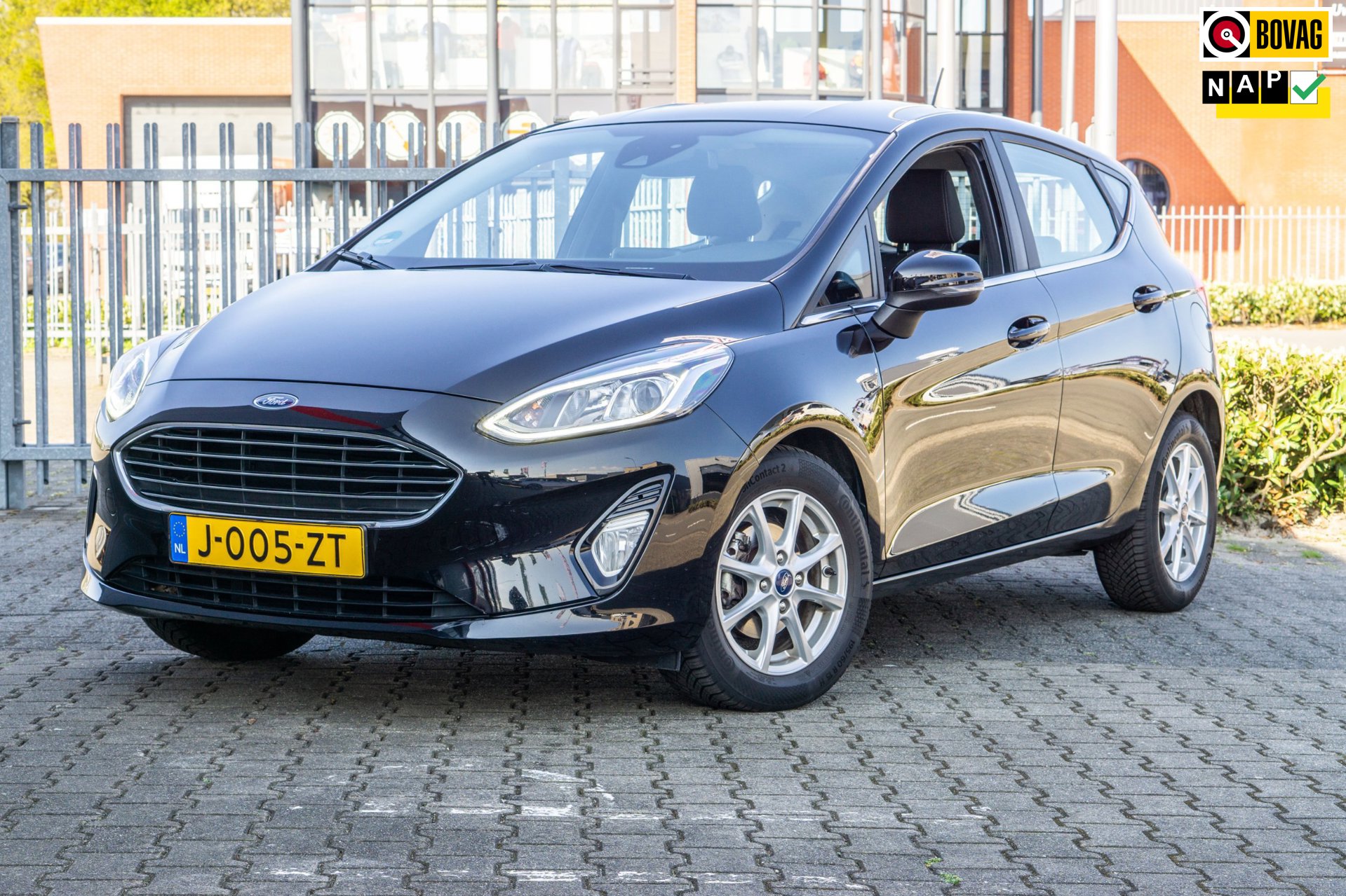 Ford Fiesta 1.0 EcoBoost Hybrid Titanium NAVI/CRUISE/PDC