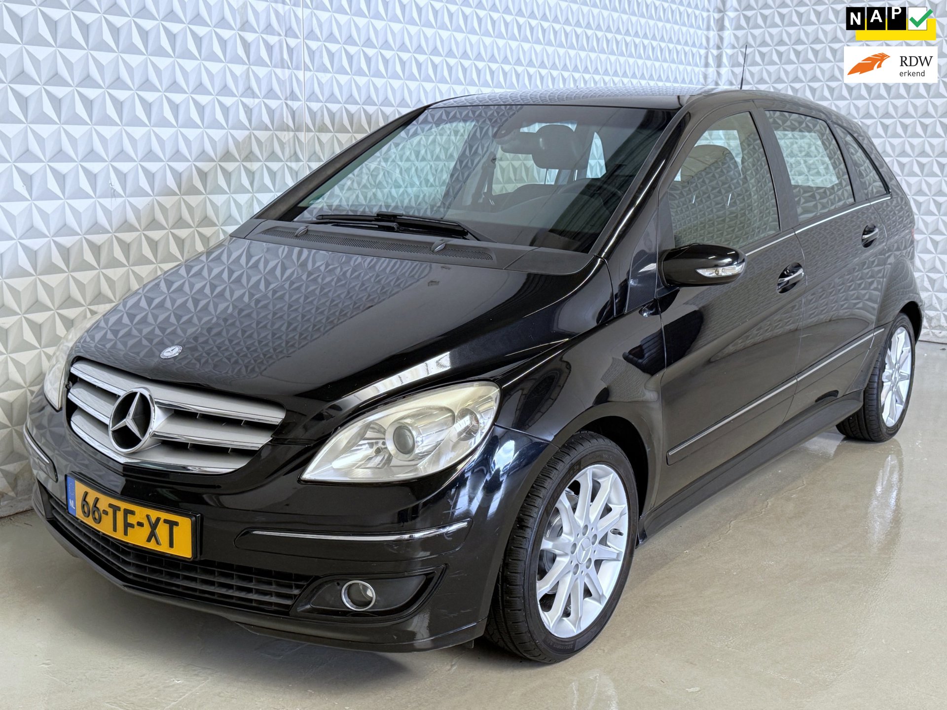 Mercedes-Benz B-klasse 170 AUTOMAAT / 217.000km (2006)