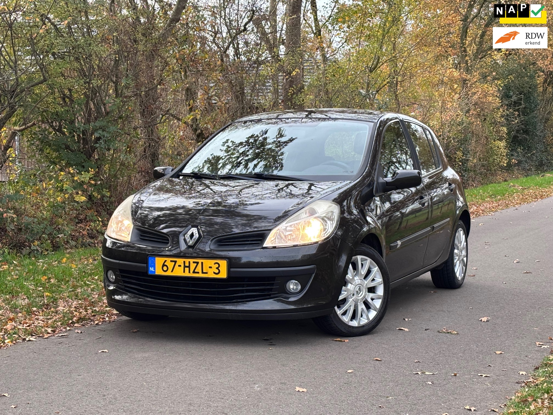 Renault Clio 1.2 TCe Special Line | Airco + Cruise Nu € 999,-!!!