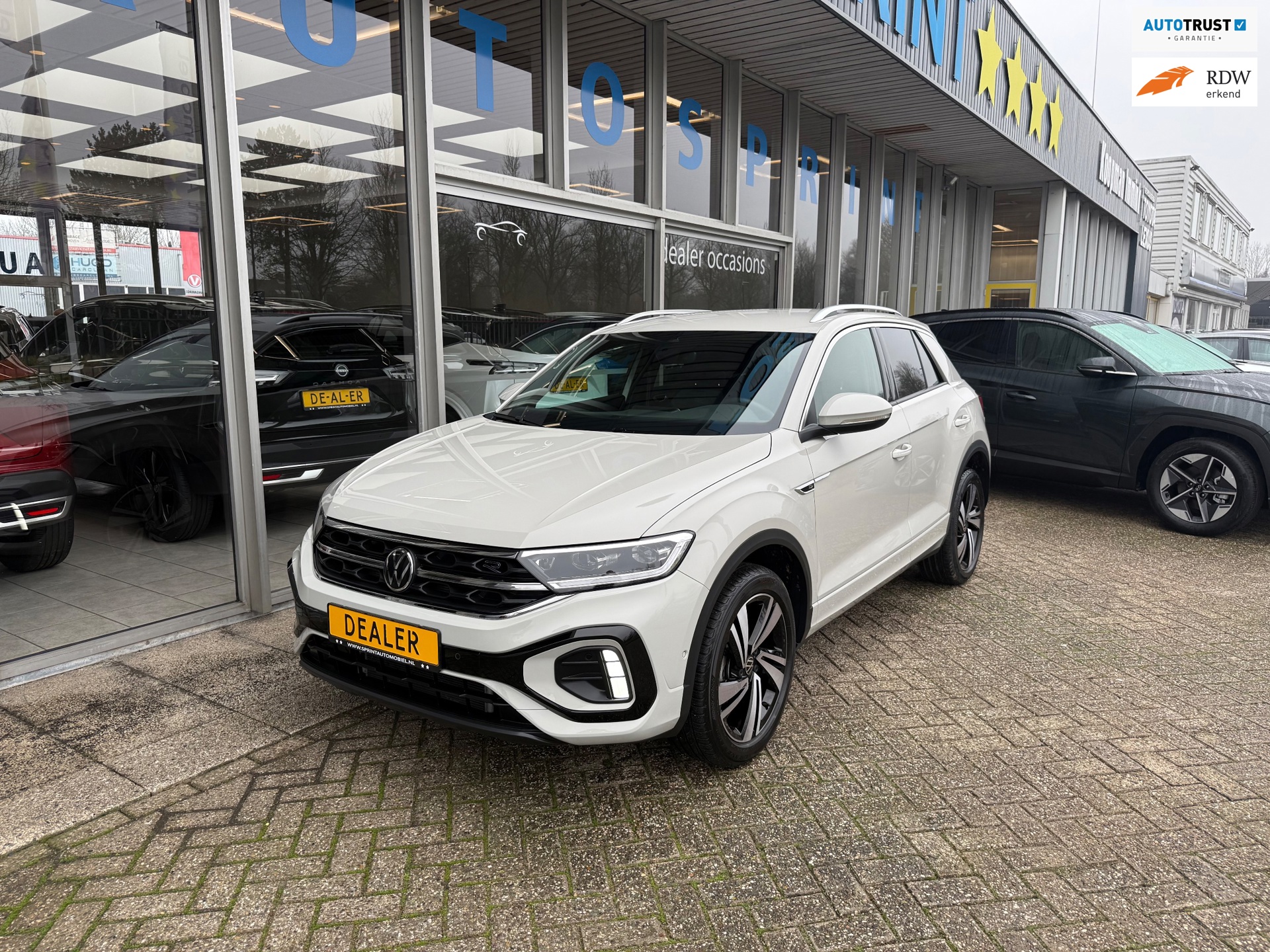 Volkswagen T-Roc 1.5 TSI R-Line ELEKTRISCHE ACHTERKLEP , CARPLAY