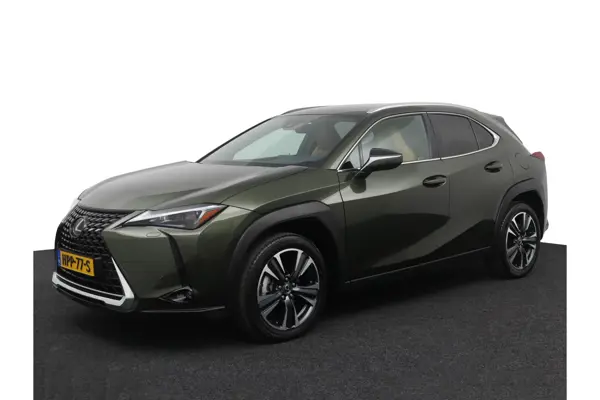 UX 250H Luxury Line