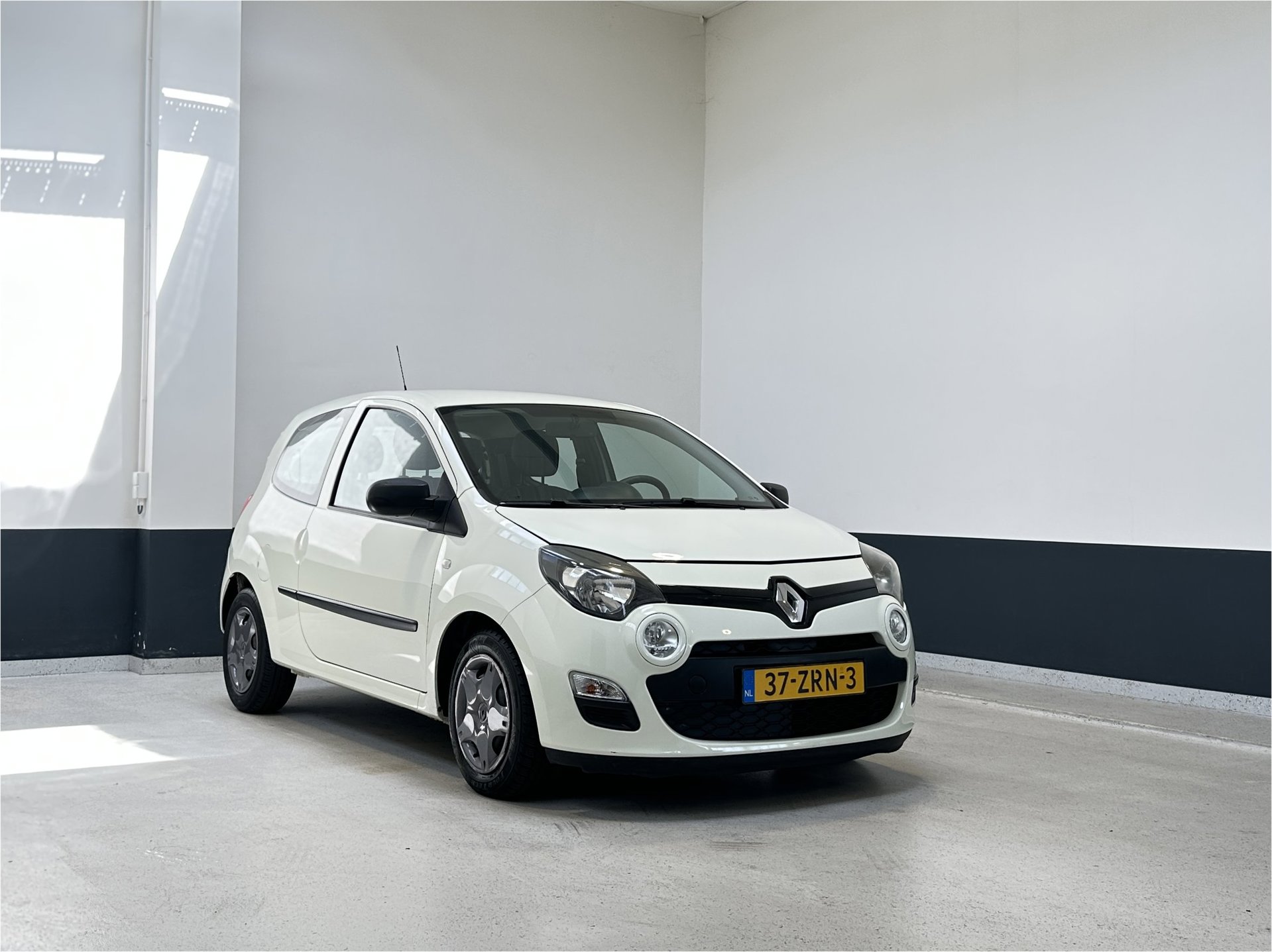 Renault Twingo 1.2 16V Authentique| C.V. | Elec Ramen| Unieke km stand|