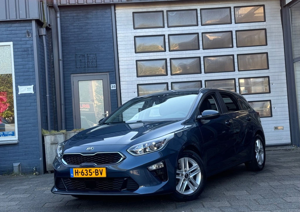 Kia Ceed 1.0 T-GDi DynamicPlusLine | Clima | Navi | Camera | Keyless