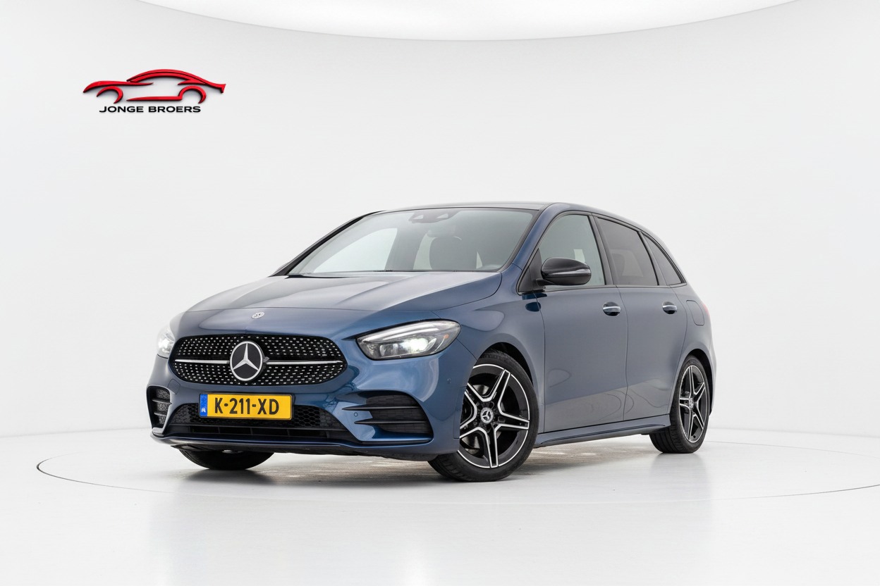 Mercedes-Benz B-klasse 180 Business Solution AMG Pano/Sfeer/Camera/Memory