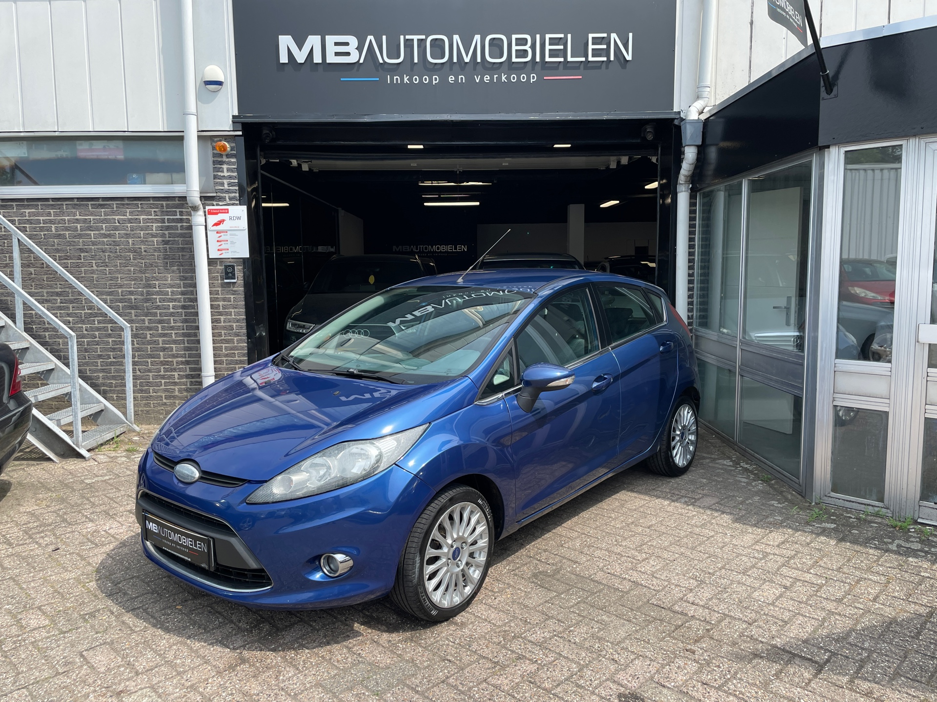Ford Fiesta 1.25 Ghia//5DRS/Airco/Blauw/Sport Velgen/APK/Onderhoudshistorie!