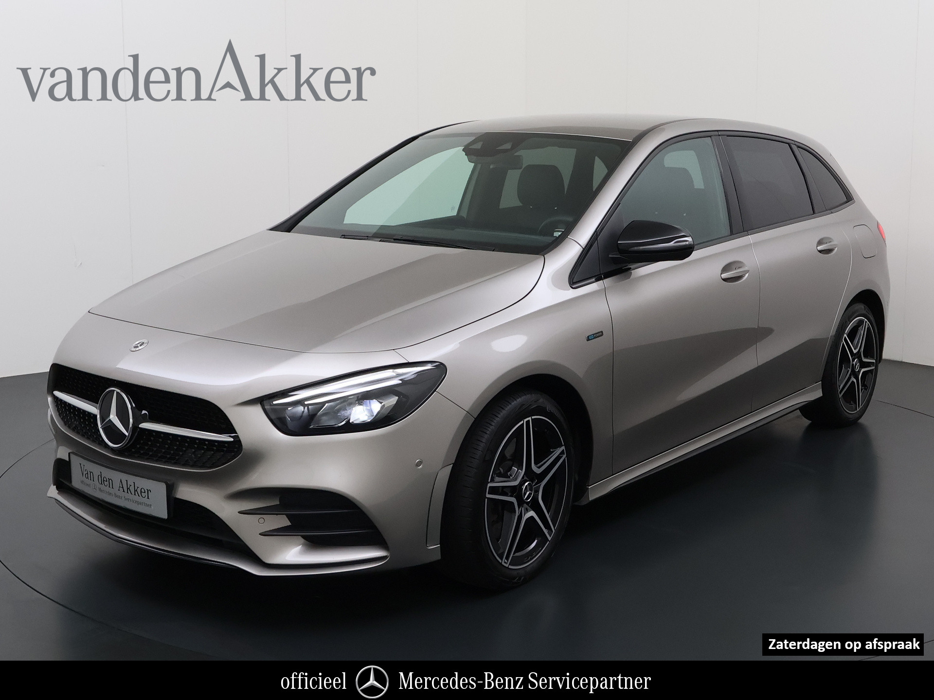 B-Klasse 250e AMG · SoH 92,3% · Trekhaak · Carplay · Camera · Sfeerverlichting · Nightpakket · LED koplampen