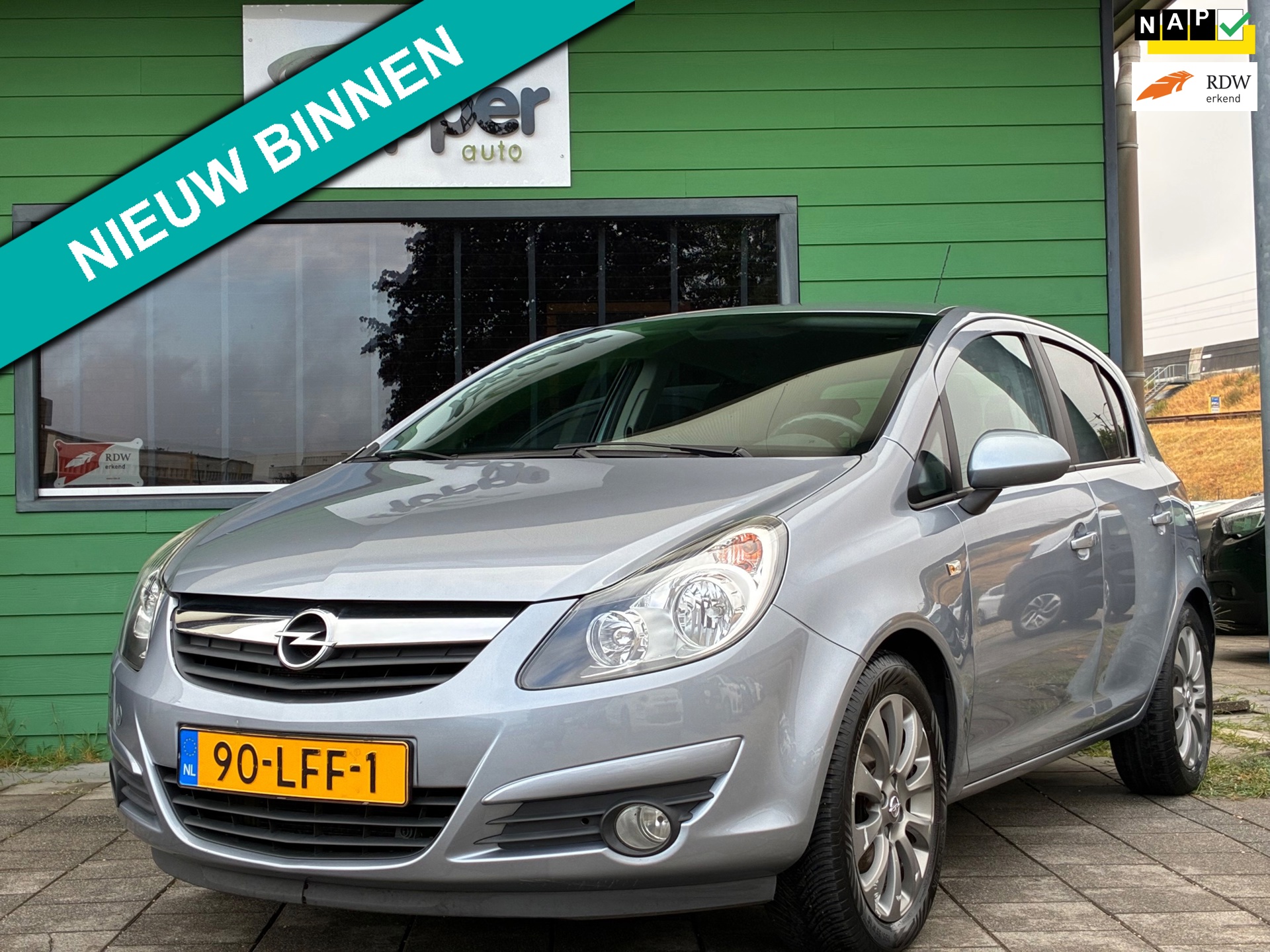 Opel Corsa 1.2-16V '111' Edition|CruiseControl|Airco|Elektr.ramen|LM-Velgen|Nieuwe APK|NAP|