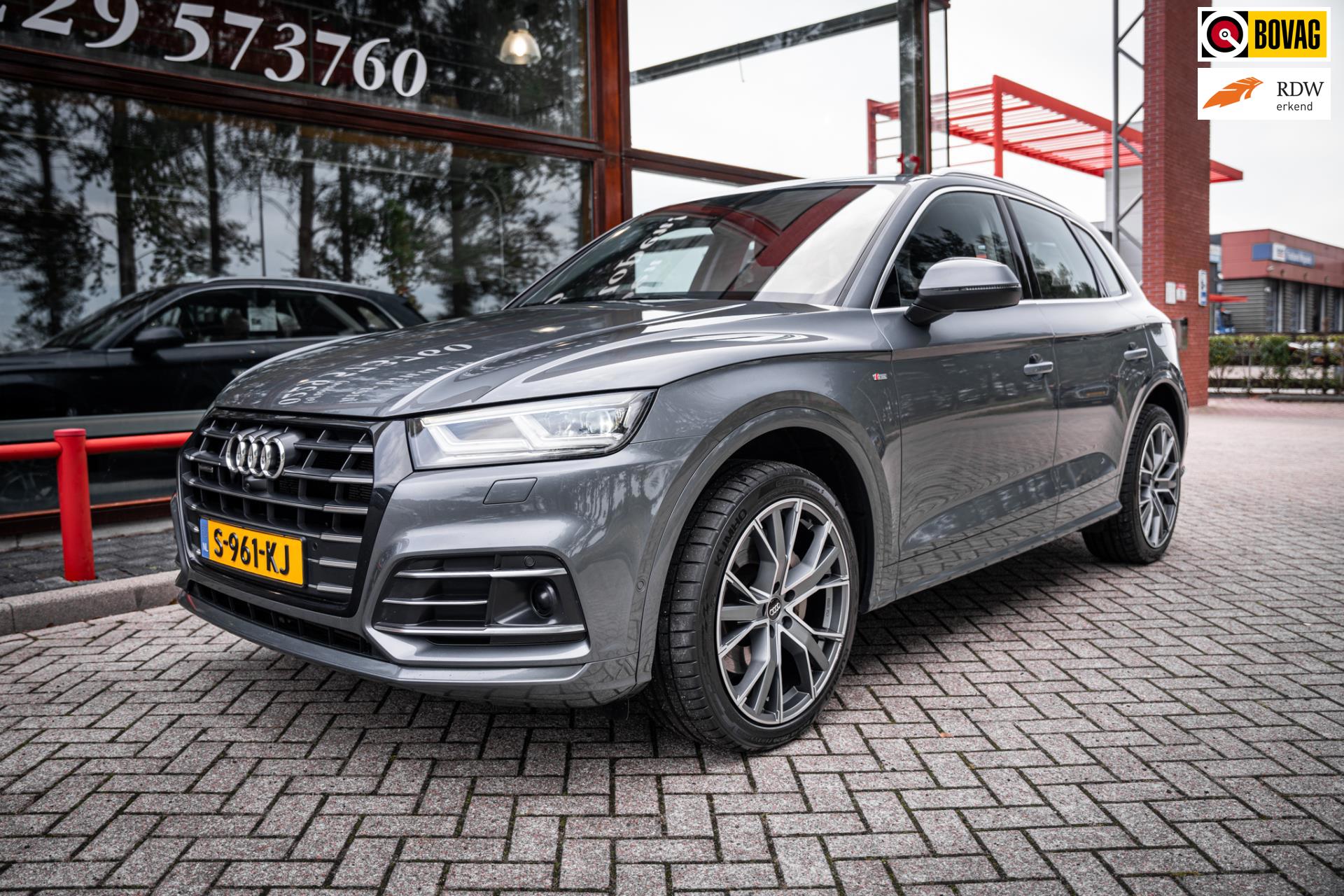 Audi Q5 50 TFSI e Quattro Pro Line | Luchtvering | Matrix LED | Inparkeersysteem | Drive select | Trekhaak | Navigatie |