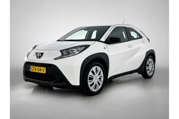 1.0 Vvt-I Mt Play