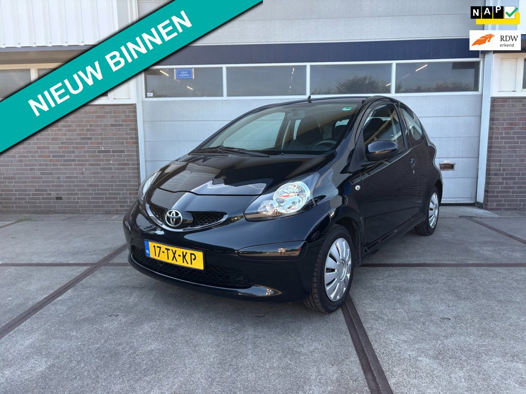 Toyota Aygo 1.0-12V +