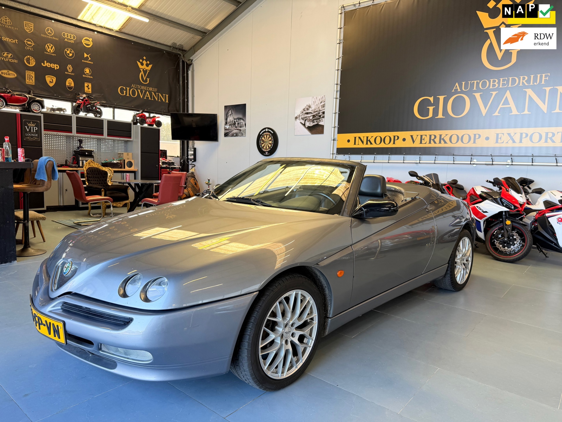 Alfa Romeo Spider 2.0-16V T.Spark L inruil mogelijk