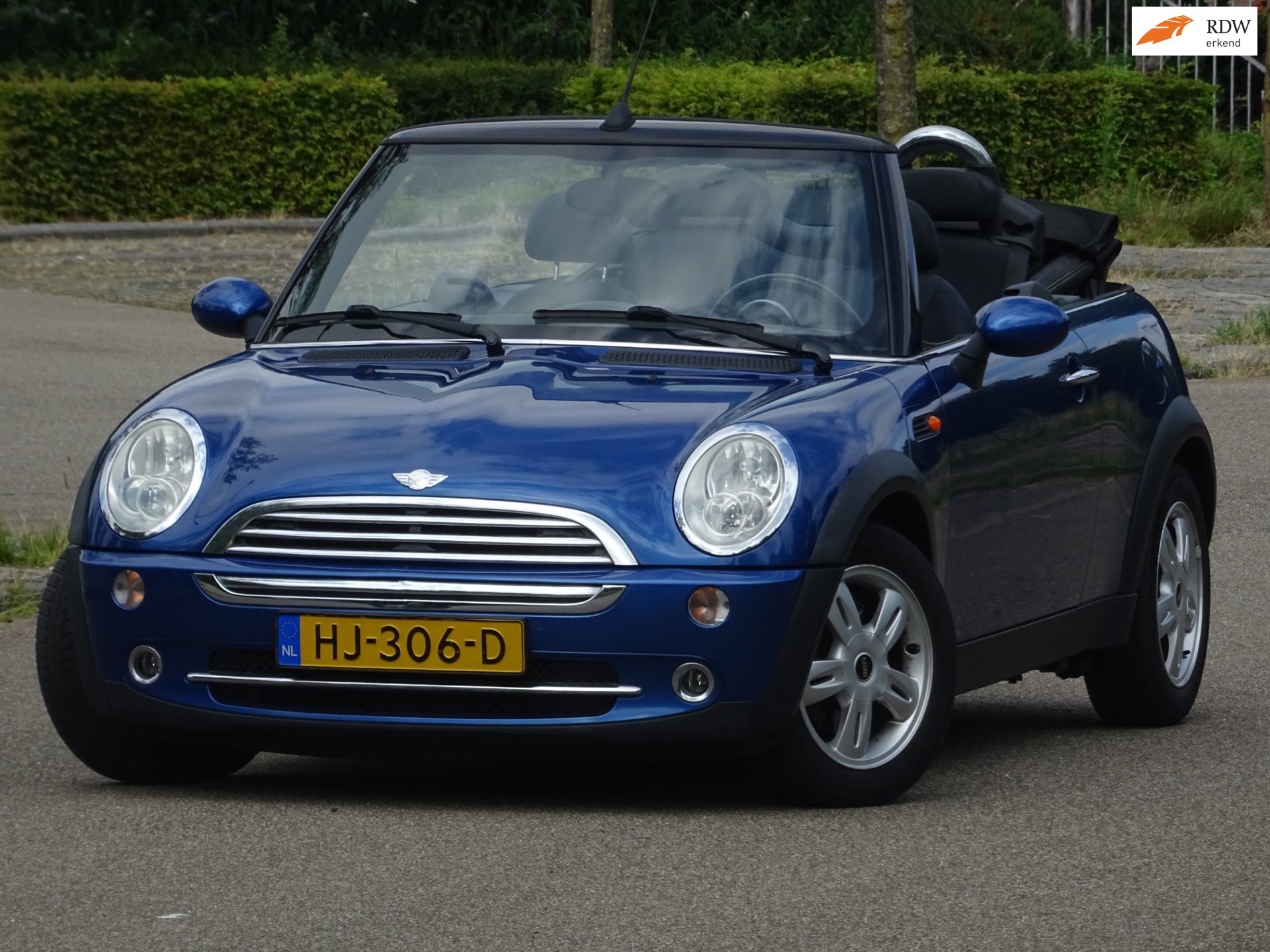 Mini Cabrio 1.6 Cooper CABRIO BJ2007 115DKM AIRCO/PDC/APK