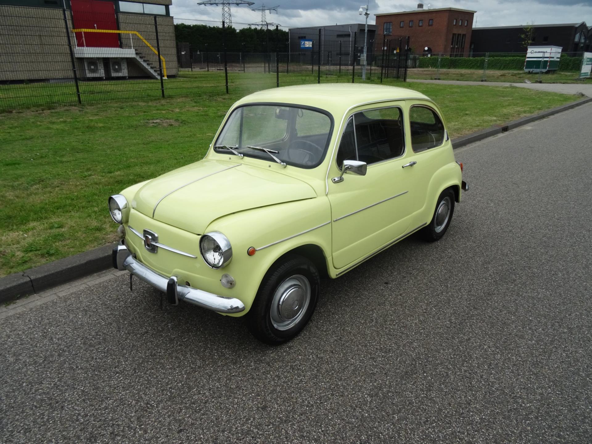 600 L