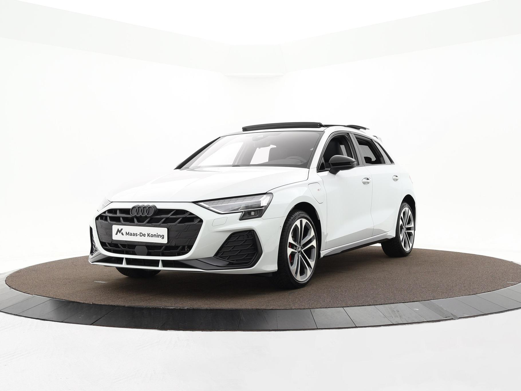 Audi A3 Sportback 45 TFSIe 272pk S-tronic S edition Competition