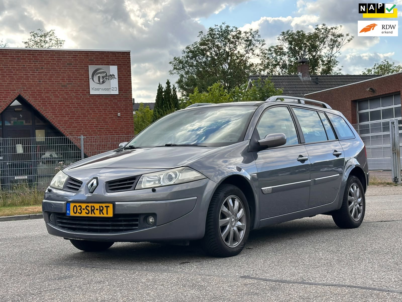 Renault Mégane Grand Tour 1.6-16V Privilège Cruise*Clima*Trekhaak*NAP*LM velgen*Xenon*APK*
