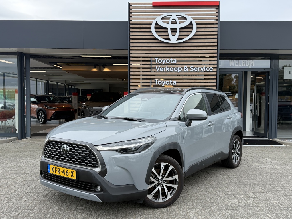 Toyota Corolla Cross Hybrid 140 Style | Panoramadak | Leer | PDC V+A