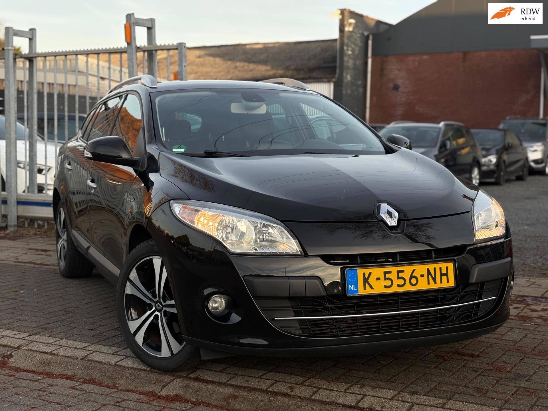 Renault Mégane Estate 1.4 TCe Bose | Nwe D-Ketting | Trekhaak | Navigatie | Half Leder |