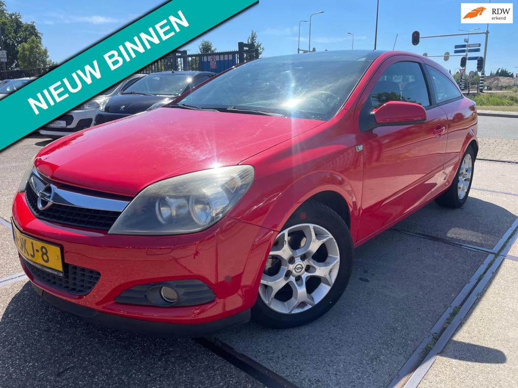 Opel Astra GTC 1.6 Sport