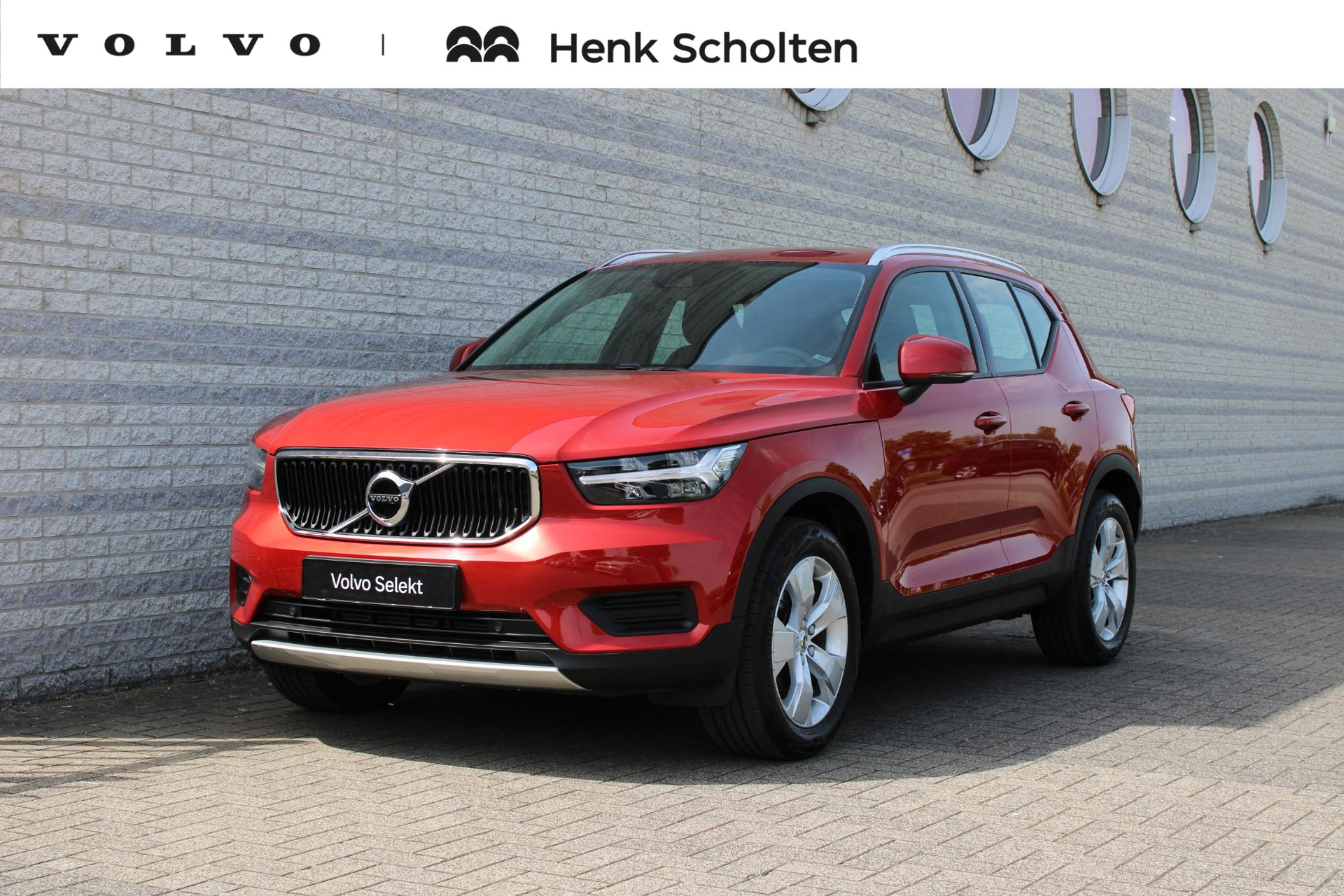 Volvo XC40 T2 Momentum Business