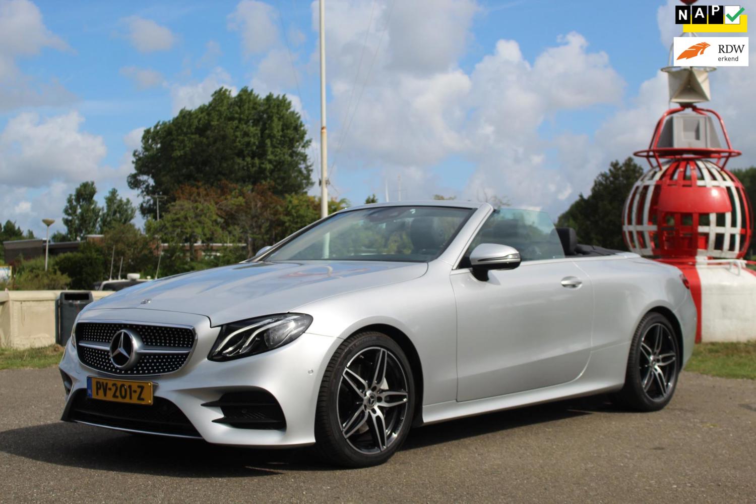 Mercedes-Benz E-klasse Cabrio 200 Business *Digitaal display *AMG-Styling