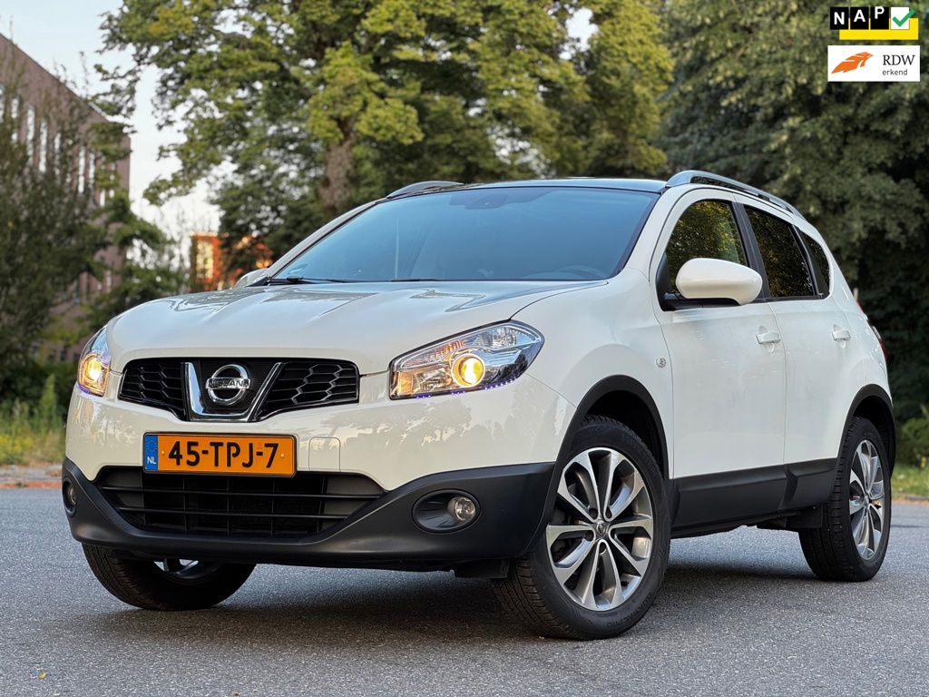 Nissan Qashqai 1.6 Connect Edition|NAVI|PANO|CAMERA|TREKHAAK|CRUISE|ELEKRAMEN|STUURBEKR|2XSLEUTELS|HOGEINSTAP|