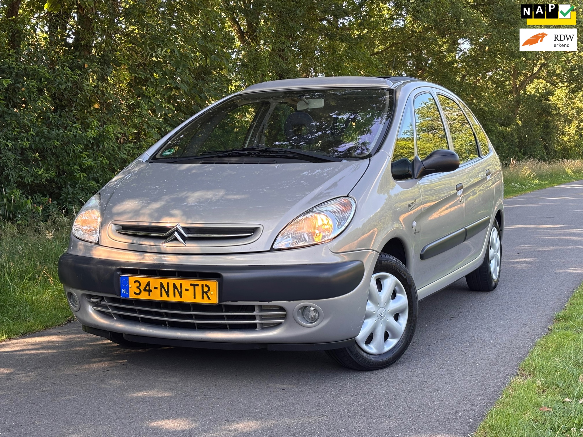 Citroën Xsara Picasso 2.0i-16V Différence 2 | Automaat + Cruise + Pano Nu € 1.450,- !!!