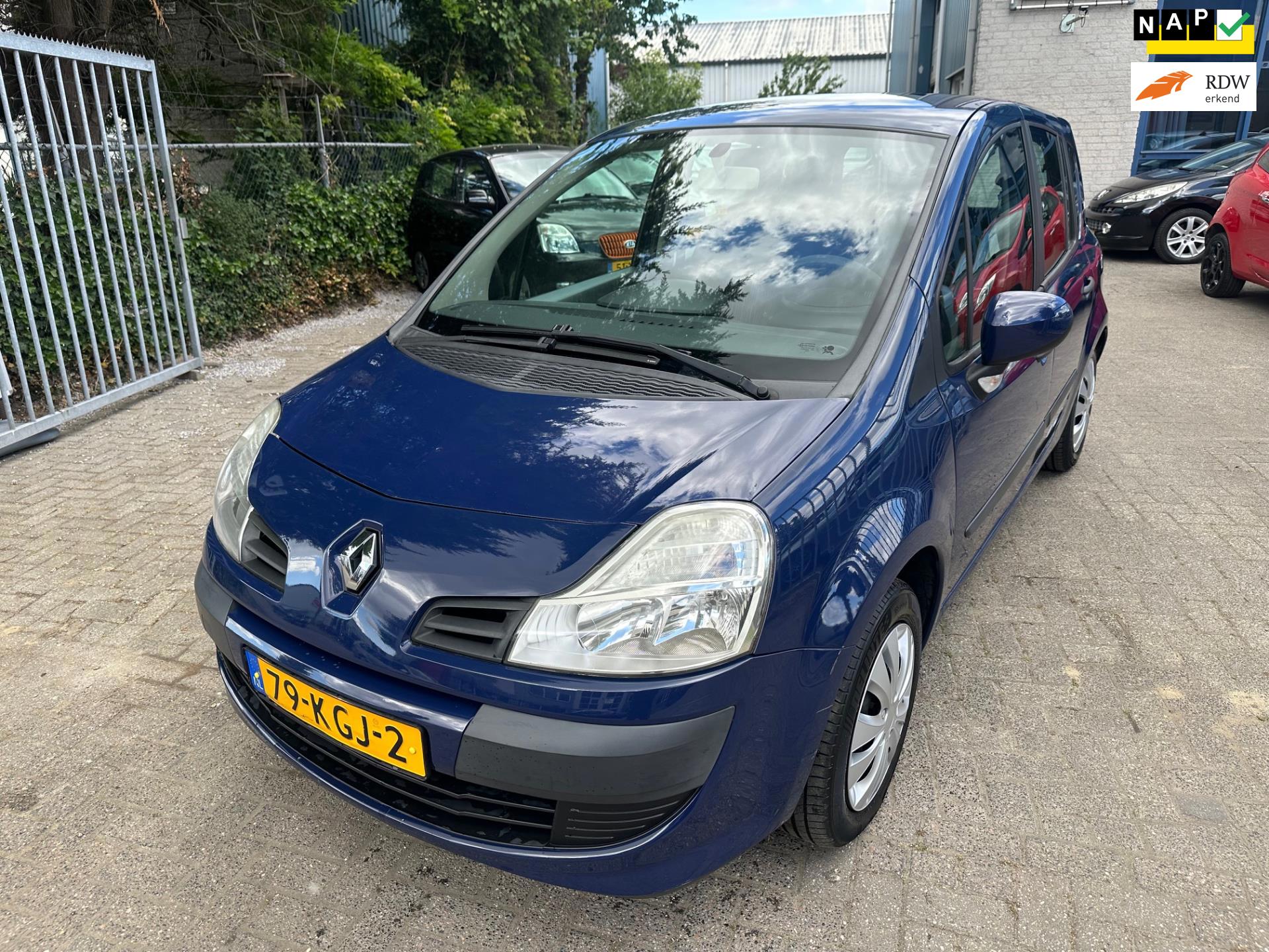 Renault Grand Modus 1.6-16V Expression AUTOMAAT, Trekhaak, Airco, Apk 04/2027