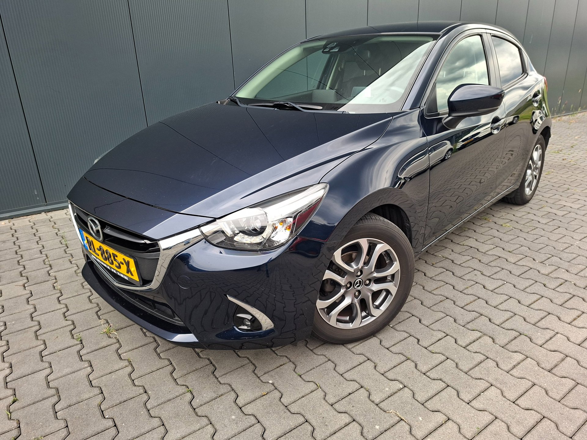 Mazda 2 1.5 Skyactiv-G GT-Luxury head-up a.u.r. camera, keyless, leer/alcantara