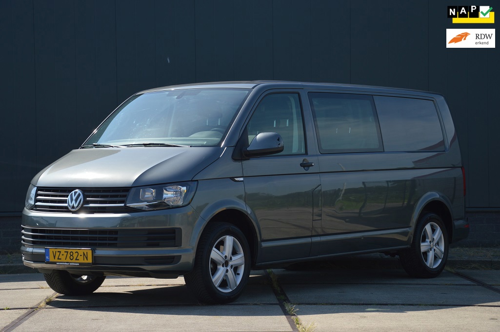 Volkswagen Transporter 2.0 TDI L2H1 DC Comfortline 150PK Euro 6 Airco Schuifdeur Trekhaak