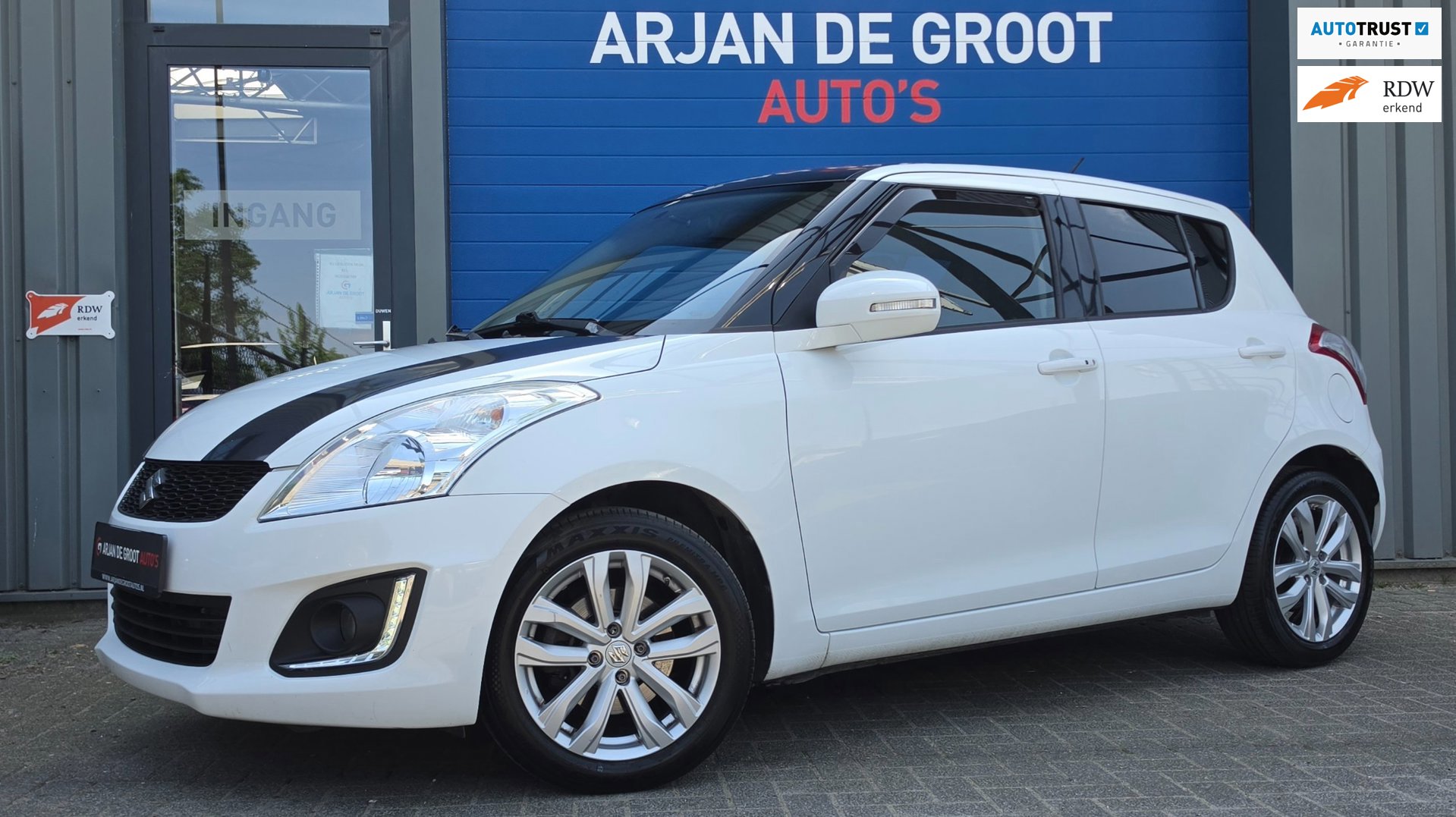 Suzuki Swift 1.2 95PK 5Drs Exclusive Keyles Clima Cruise PDC Bleutooth