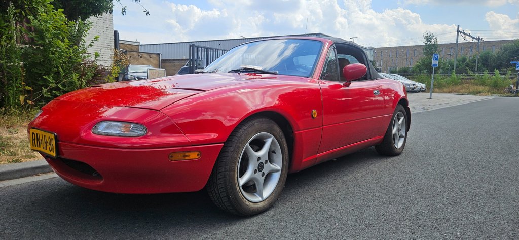 Mazda MX-5 1.6i-16V