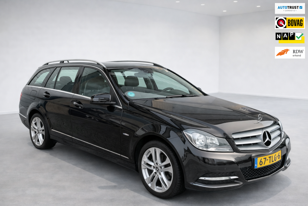 Mercedes-Benz C-klasse Estate 180 Business Class Avantgarde, automaat, schuifkanteldak, carplay, trekhaak, navi, inruil mogelijk.