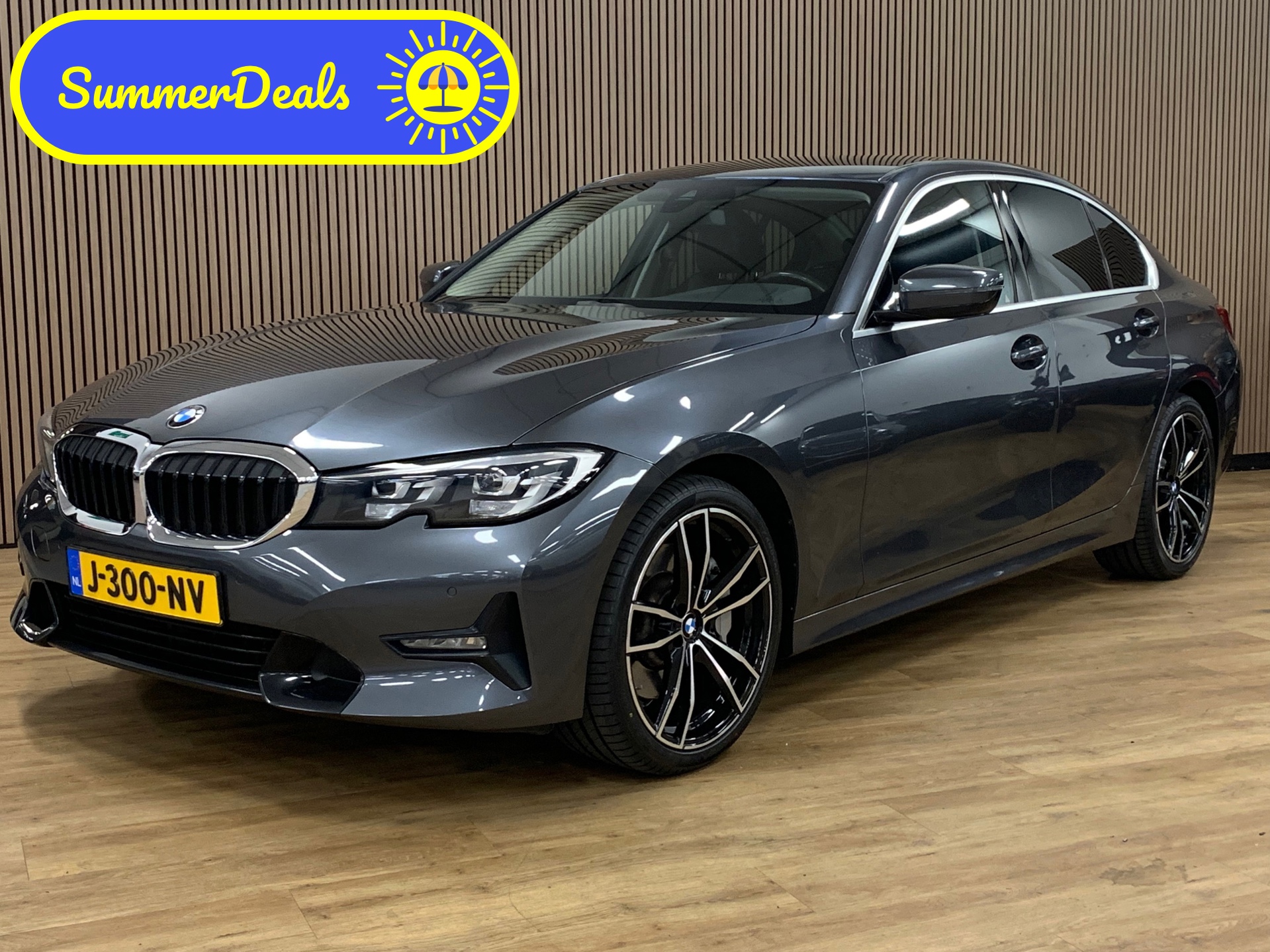 BMW 3-serie 330i High Executive|Automaat|Nieuwstaat|Dealeronderhouden|
