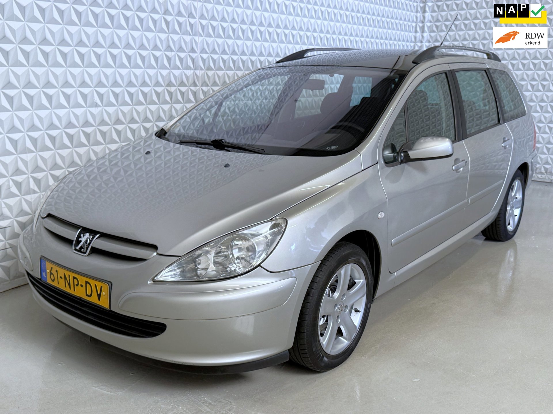 Peugeot 307 SW 1.6 16V Pack CLIMA-CRUISE-PANORAMA-TREKHAAK (2004)