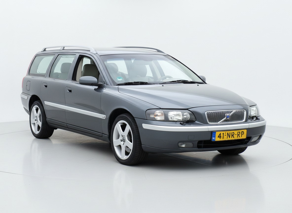 Volvo V70 2.5 T AWD Titanium|AUT|Xenon|Cruise|Leder|Airco